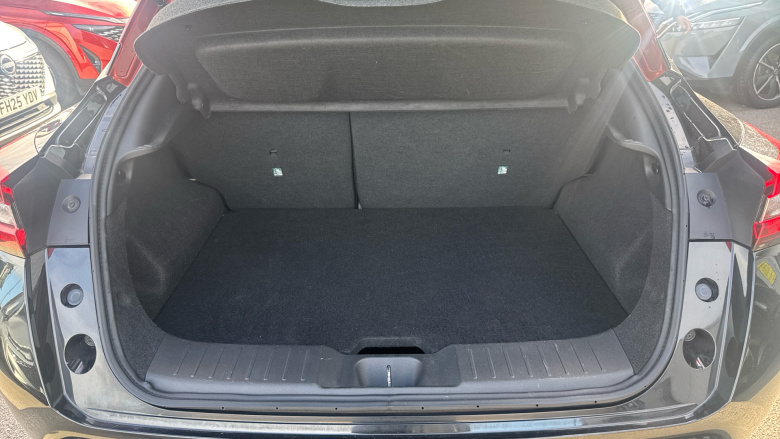 Nissan Juke 1.0 DiG-T Tekna 5dr Petrol Hatchback